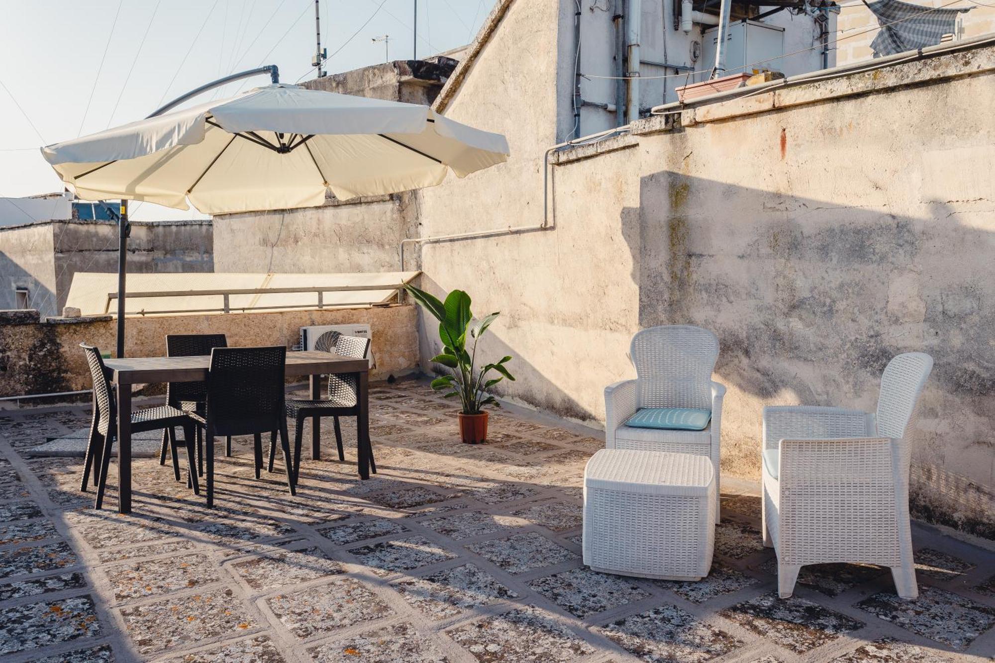 Convivo Apartment Palazzo Galateo Lecce Exterior photo